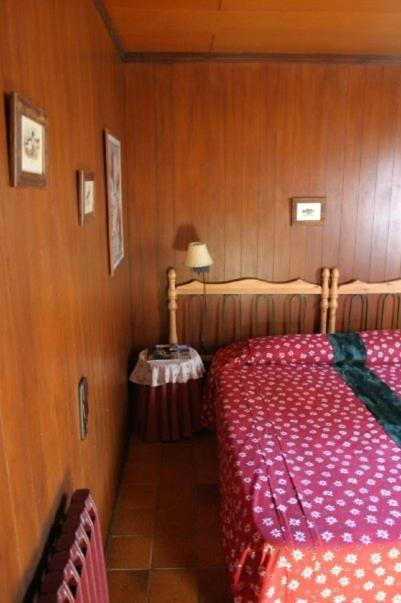 라 몰리나 Niu Dels Falcons B&B 객실 사진